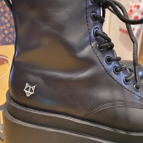 Naked Wolfe Saturn Boots size EU37/AU7 - Picture 6 of 6